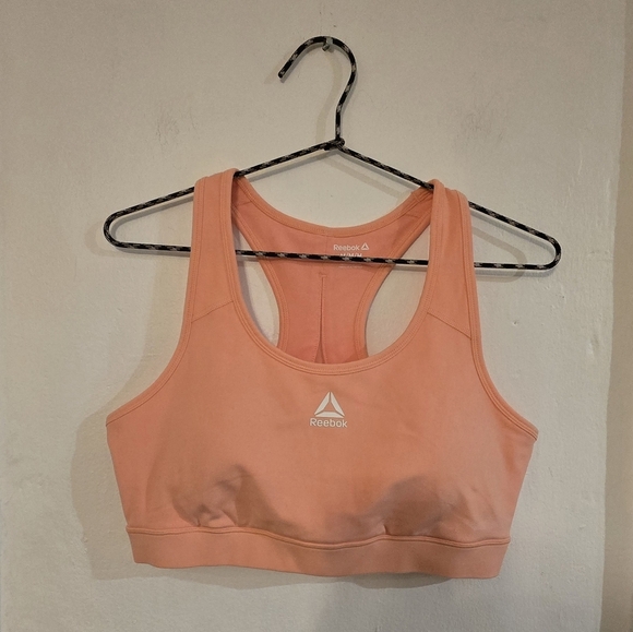 Reebok peach color sportsbra with padding size Medium! - Picture 1 of 5